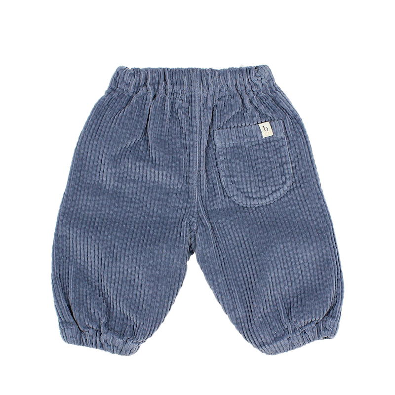 Cordhose aus 100% Baumwolle