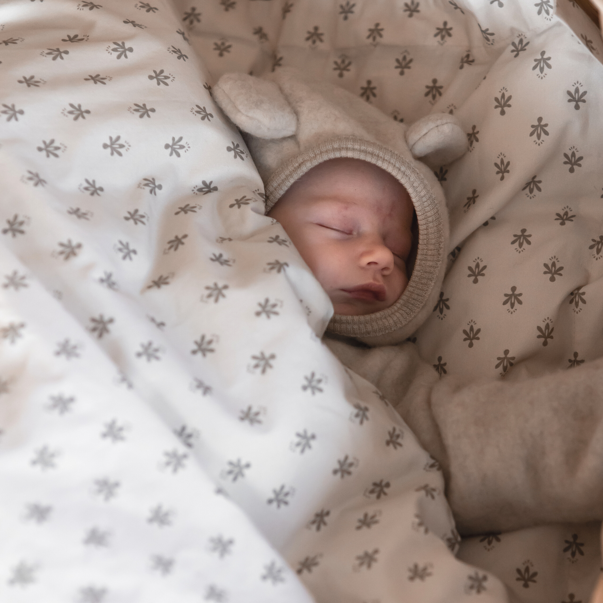 Wollfleece Overall "Allie" mit Ohren