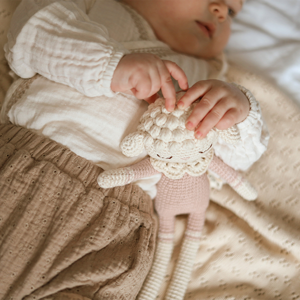 Häkelpuppe Lilli Lamb | rosa