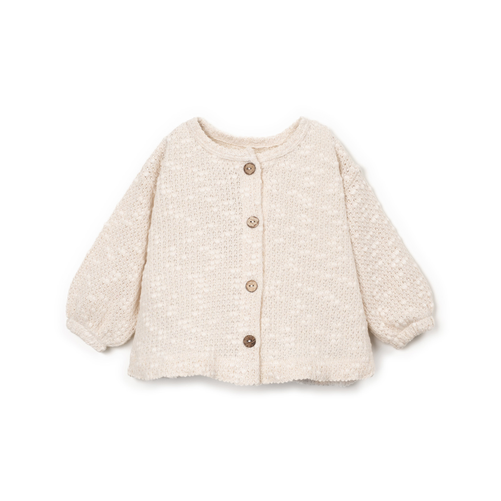 Weiche Strickjacke mit Kokosknöpfen