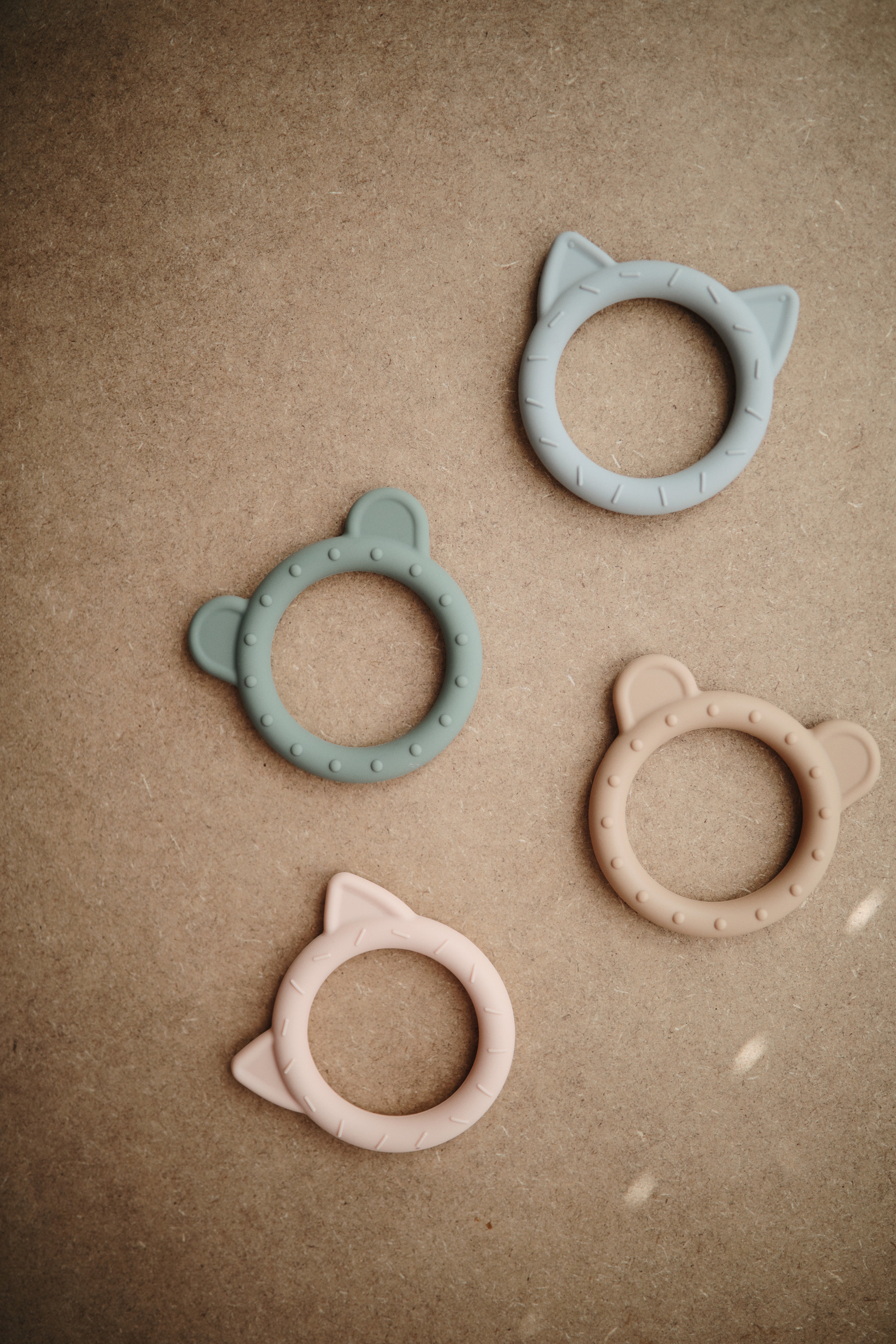 Beißring "Cat Blush"