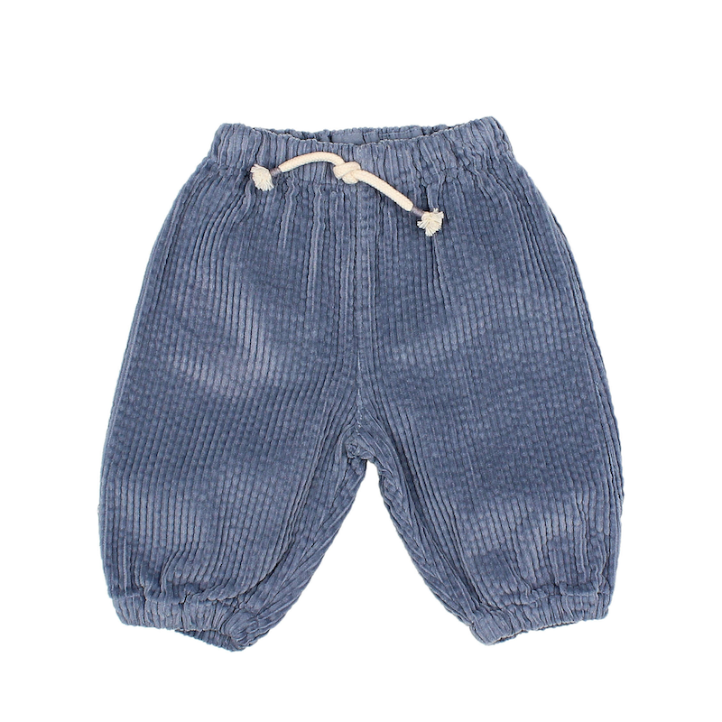 Cordhose aus 100% Baumwolle