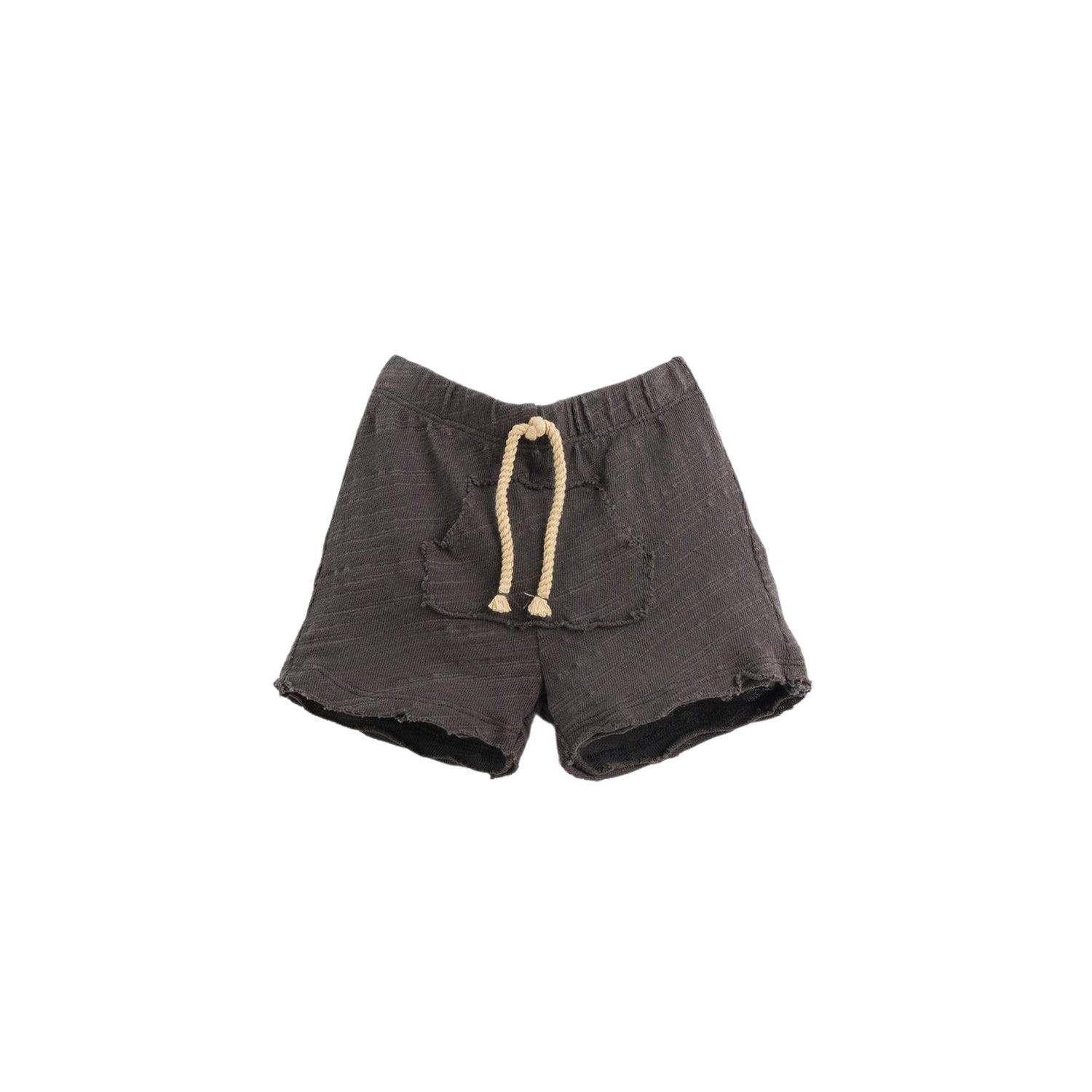 Shorts mit der Kängurutasche