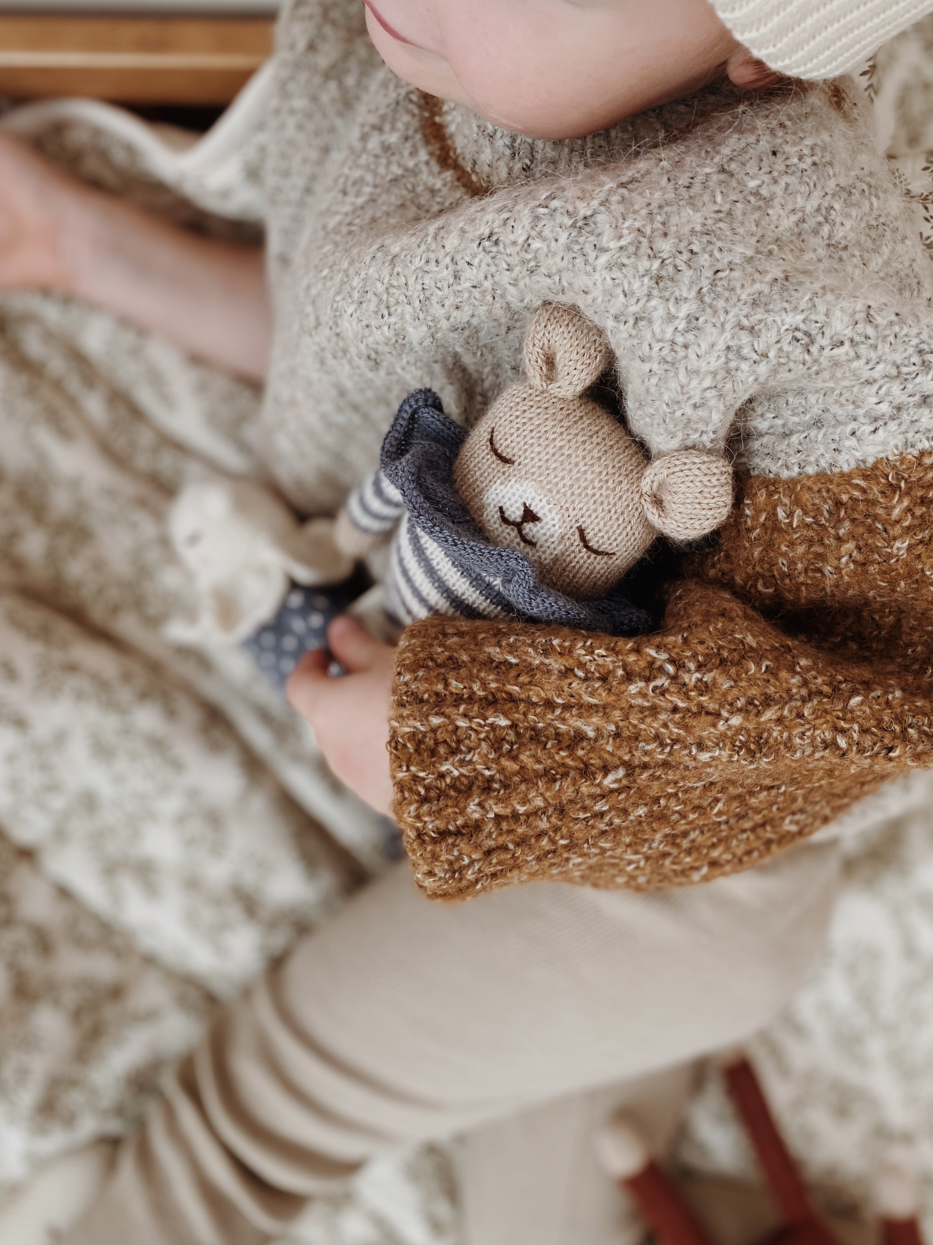 Kuscheltier &quot;Teddy striped slate rompet&quot;
